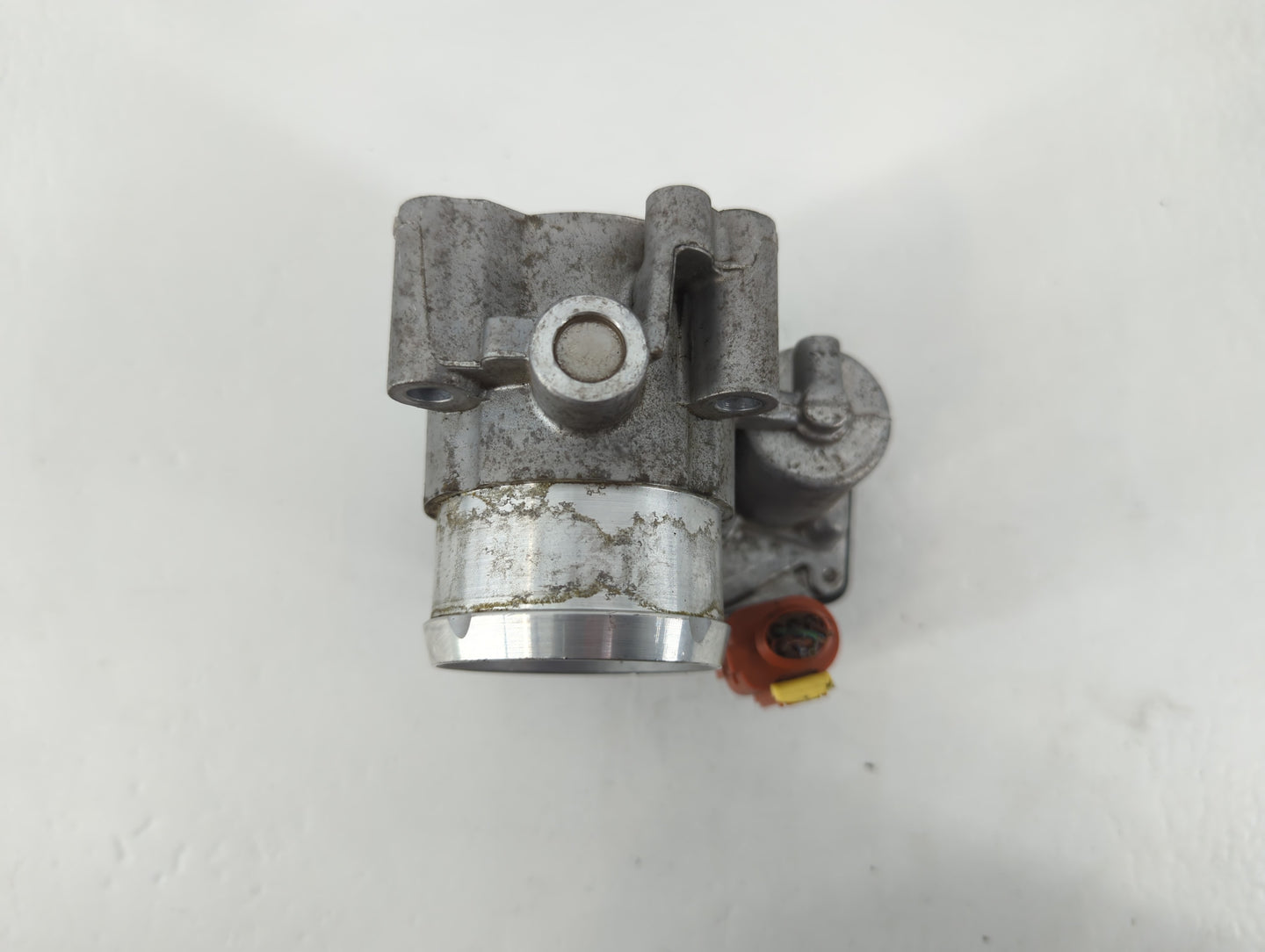 2017-2019 Ford Escape Throttle Body P/N:DS7G-9F991-BB B18 117 4983 Fits Fits 2014 2015 2016 2017 2018 2019 2020 OEM Used Aut