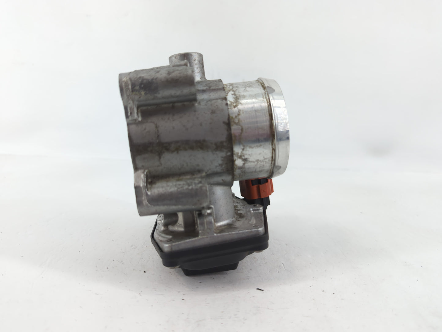 2017-2019 Ford Escape Throttle Body P/N:DS7G-9F991-BB B18 117 4983 Fits Fits 2014 2015 2016 2017 2018 2019 2020 OEM Used Aut