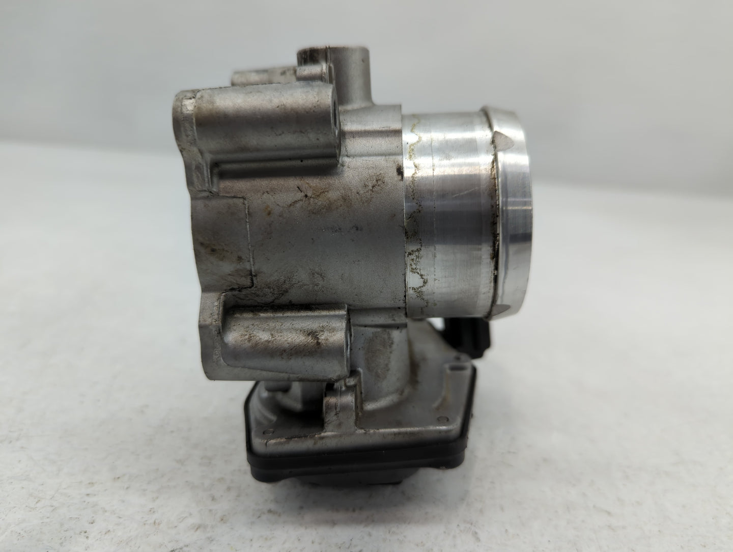 2017-2019 Ford Escape Throttle Body P/N:B18 087 4128 DS7G-9F991-CA Fits Fits 2014 2015 2016 2017 2018 2019 2020 2021 2022 OE