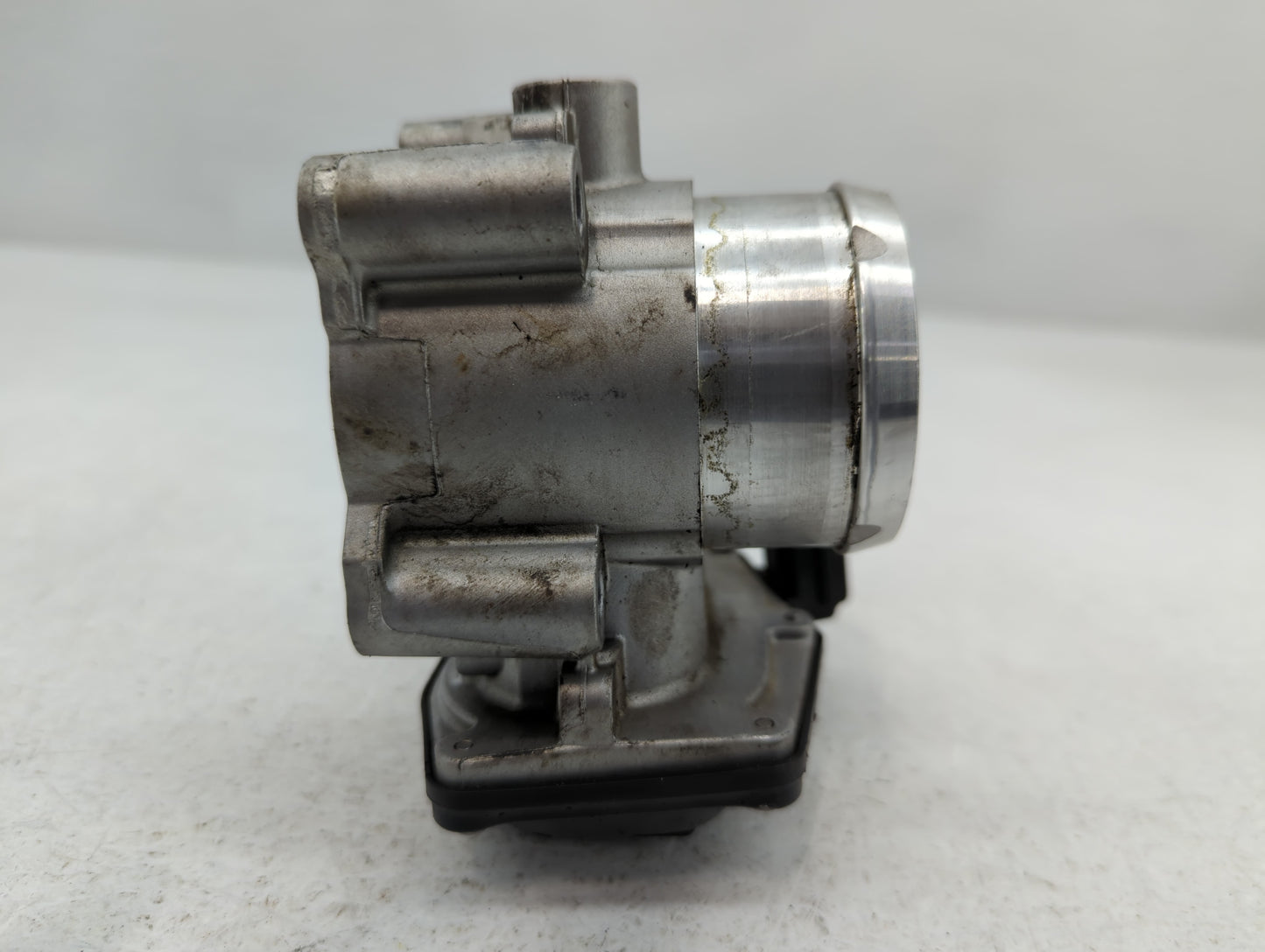 2017-2019 Ford Escape Throttle Body P/N:B18 087 4128 DS7G-9F991-CA Fits Fits 2014 2015 2016 2017 2018 2019 2020 2021 2022 OE