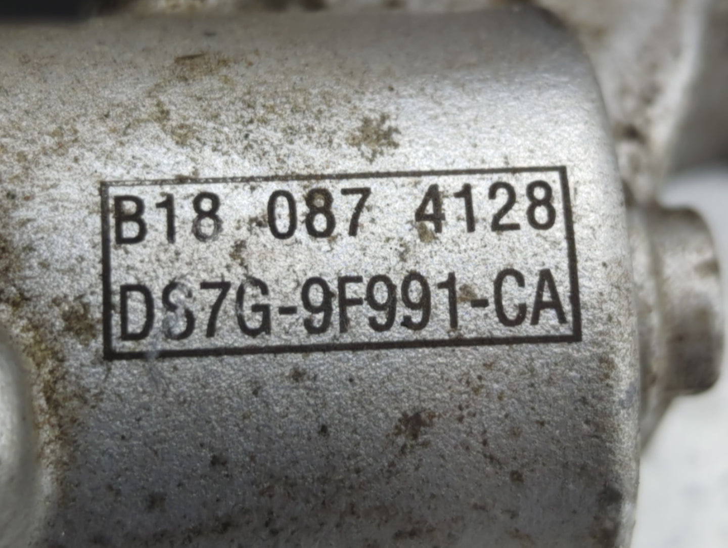 2017-2019 Ford Escape Throttle Body P/N:B18 087 4128 DS7G-9F991-CA Fits Fits 2014 2015 2016 2017 2018 2019 2020 2021 2022 OE
