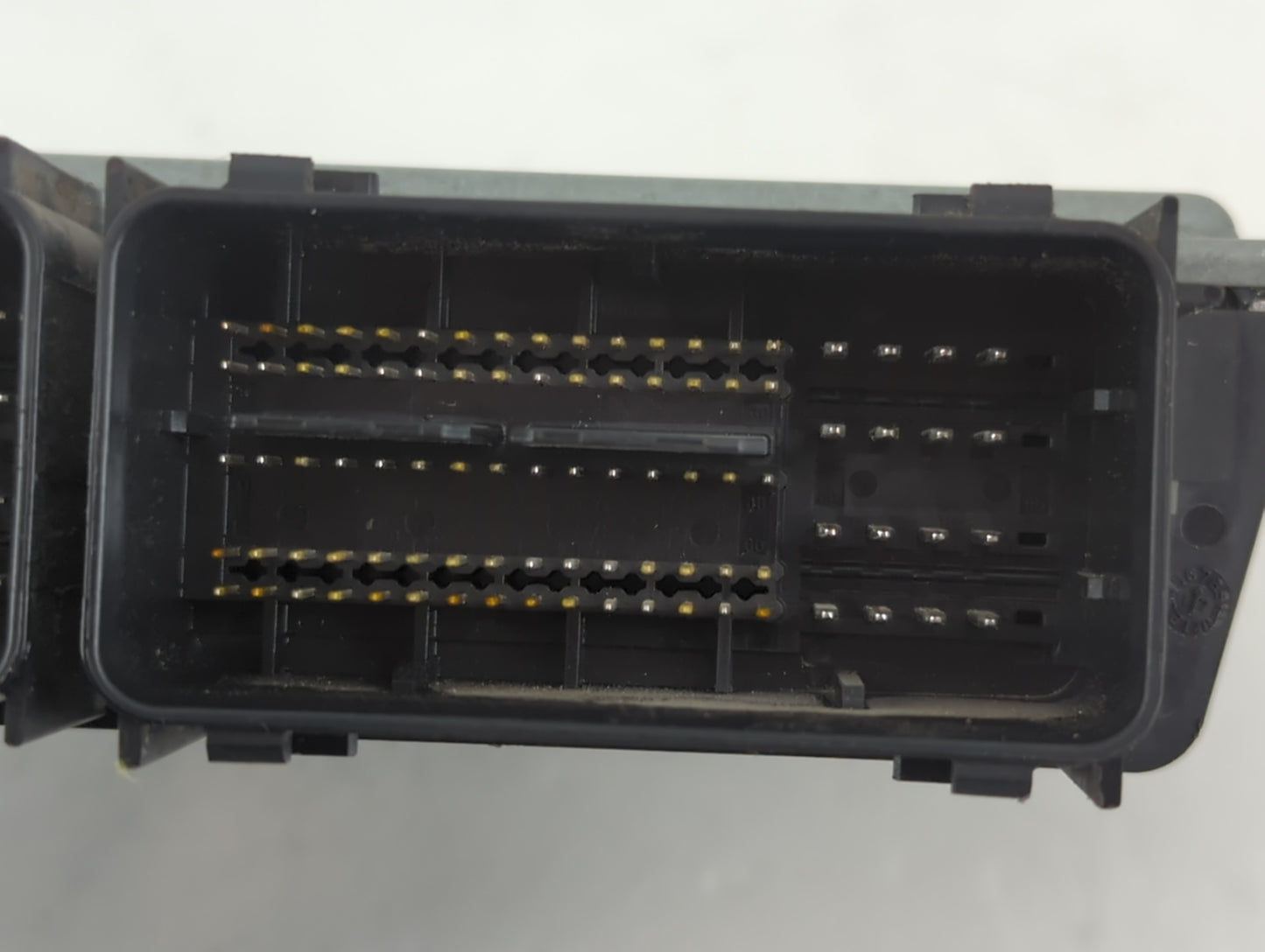 2017-2019 Ford Escape PCM Engine Control Computer ECU ECM PCU OEM P/N:877617014 Fits Fits 2017 2018 2019 OEM Used Auto Parts