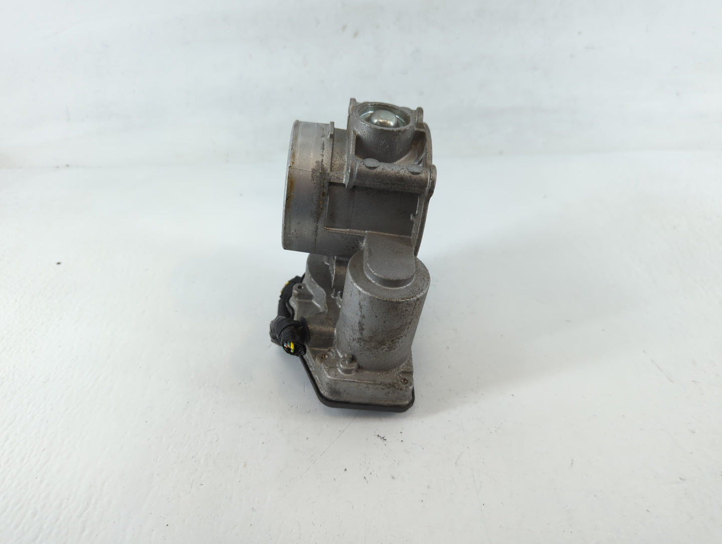 2013-2022 Ford Escape Throttle Body P/N:DS7E-9F991-AJ Fits Fits 2013 2014 2015 2016 2017 2018 2019 2020 2021 2022 OEM Used A