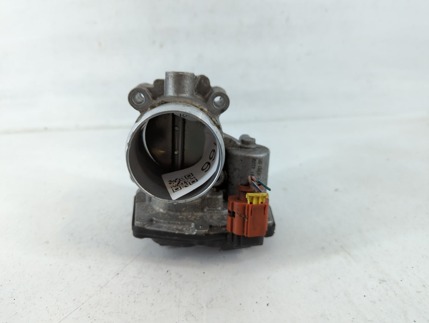 2017-2019 Ford Escape Throttle Body P/N:DS7G-9F991-BB B17 191 4299 Fits Fits 2014 2015 2016 2017 2018 2019 2020 OEM Used Aut