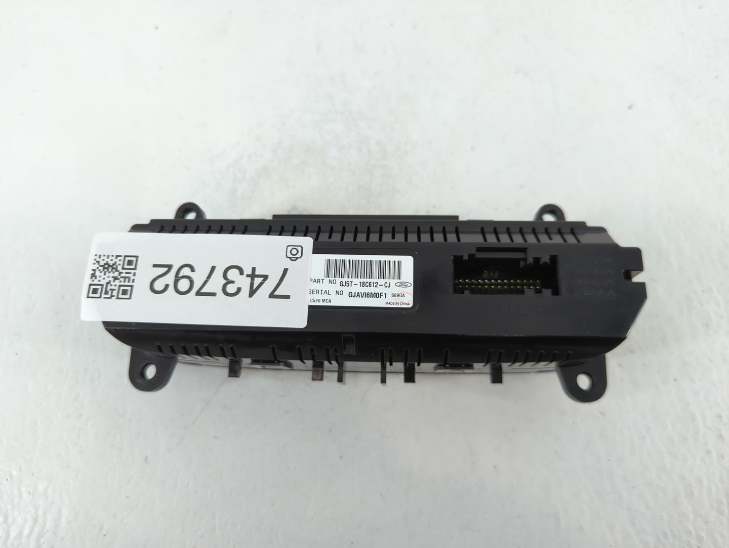 2018-2019 Ford Escape Climate Control Module Temperature AC/Heater Replacement P/N:GJ5T-18C612-CJ Fits Fits 2018 2019 OEM Us