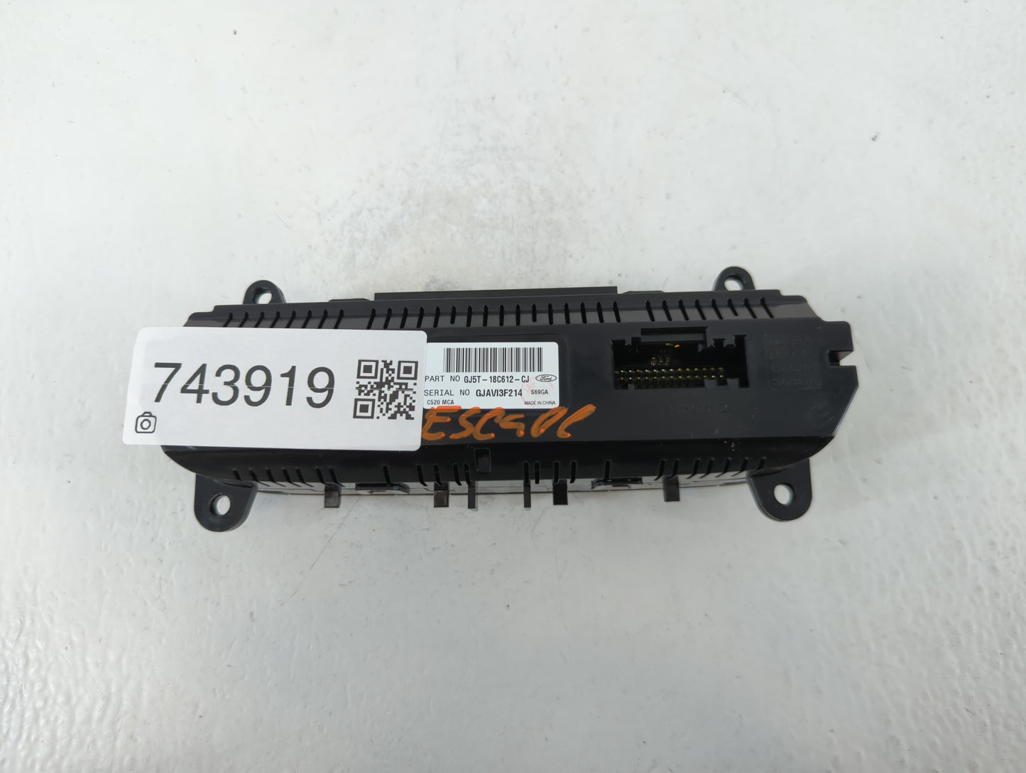2018-2019 Ford Escape Climate Control Module Temperature AC/Heater Replacement P/N:GJ5T-18C612-CJ Fits Fits 2018 2019 OEM Us