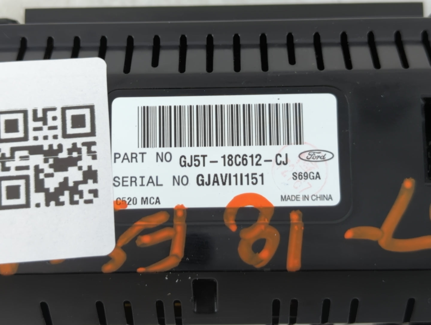 2018-2019 Ford Escape Climate Control Module Temperature AC/Heater Replacement P/N:GJ5T-18C612-CJ Fits Fits 2018 2019 OEM Us
