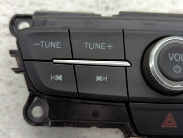 2017-2019 Ford Escape Radio AM FM Cd Player Receiver Replacement P/N:4F571-HB F1CT18K811HC Fits Fits 2017 2018 2019 OEM Used Auto Parts
