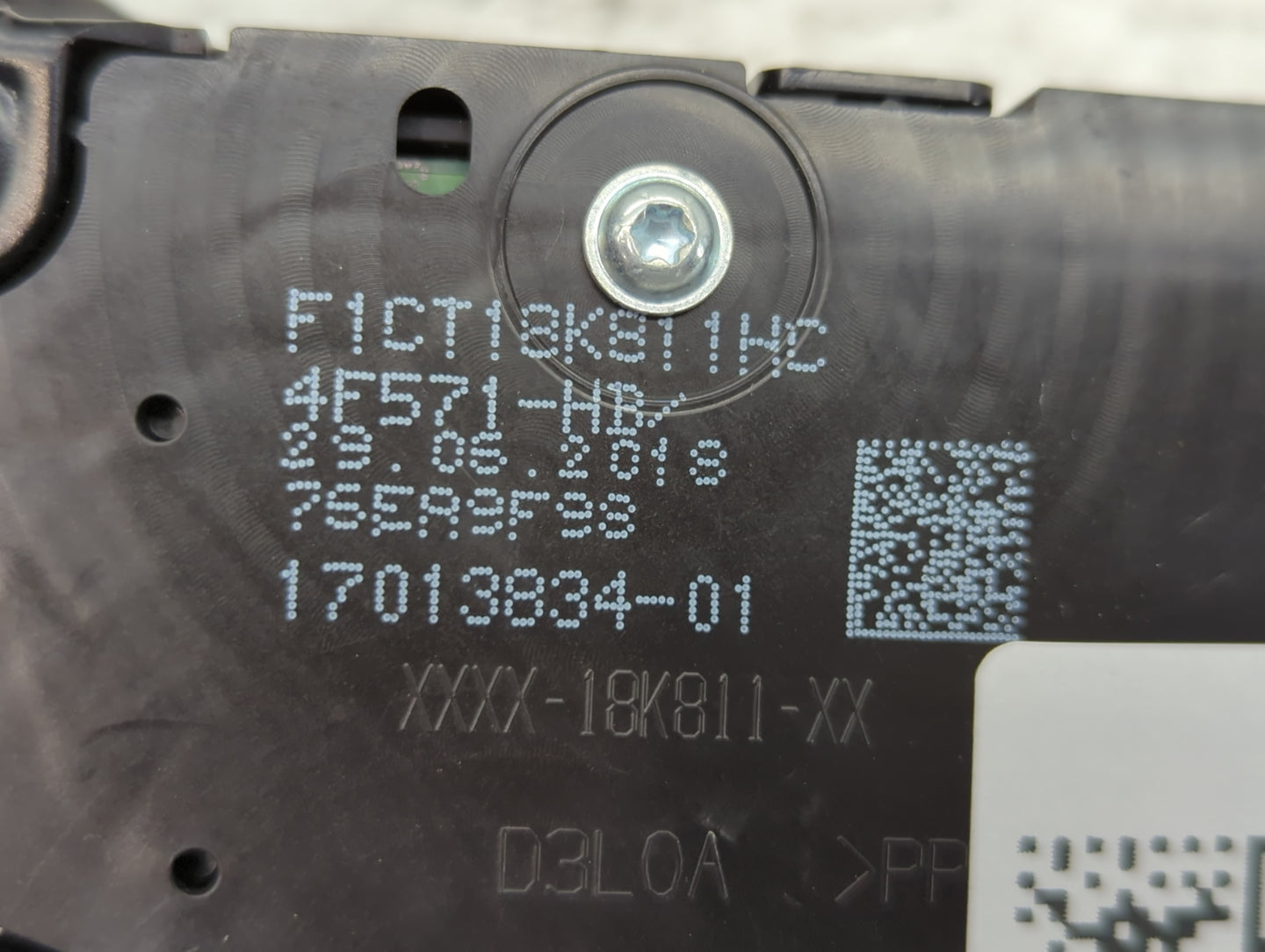 2017-2019 Ford Escape Radio AM FM Cd Player Receiver Replacement P/N:4F571-HB F1CT18K811HC Fits Fits 2017 2018 2019 OEM Used