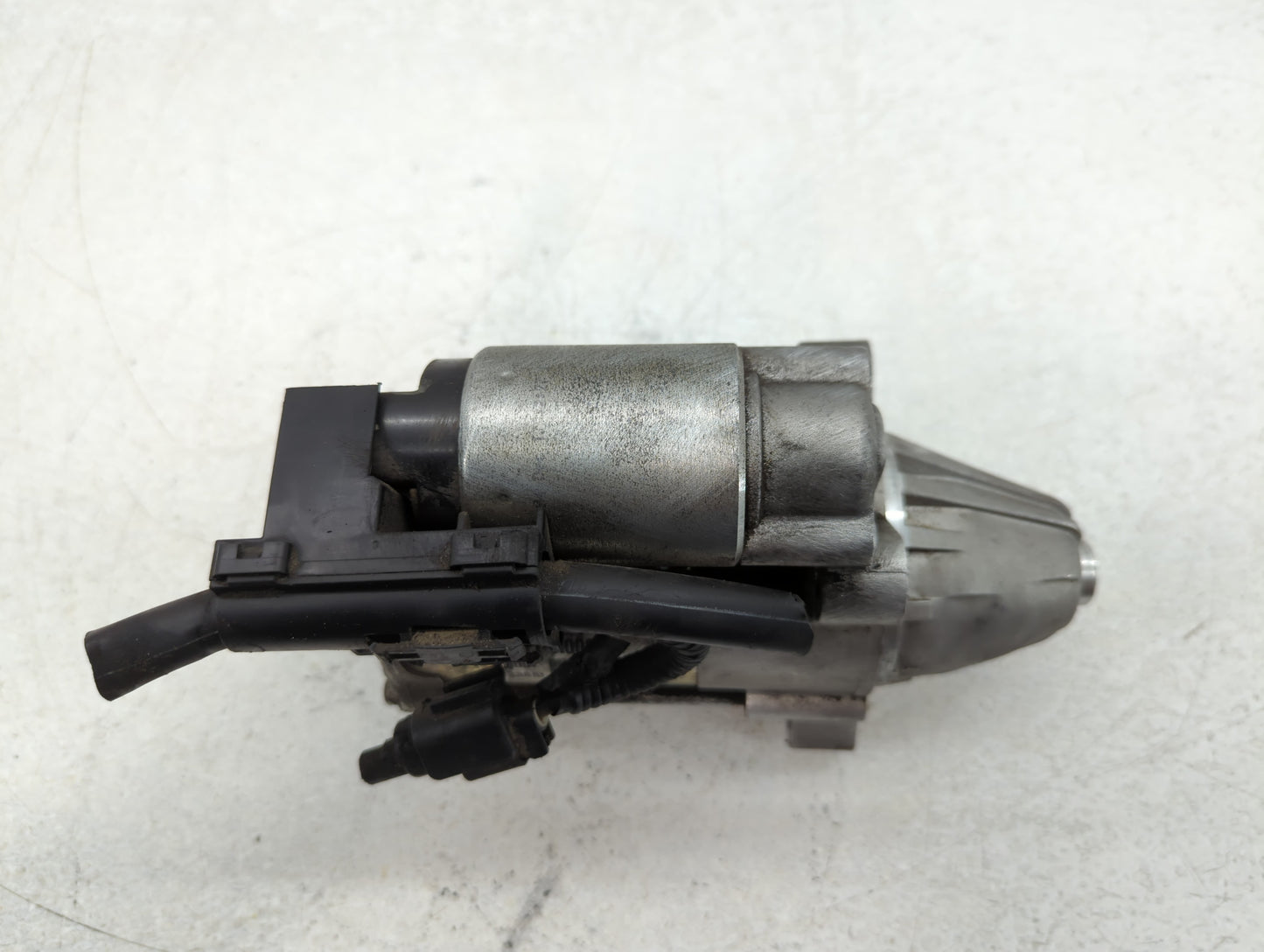 2017-2019 Ford Escape Car Starter Motor Solenoid OEM P/N:F1FT-11000-EB Fits Fits 2017 2018 2019 OEM Used Auto Parts - Oemuse