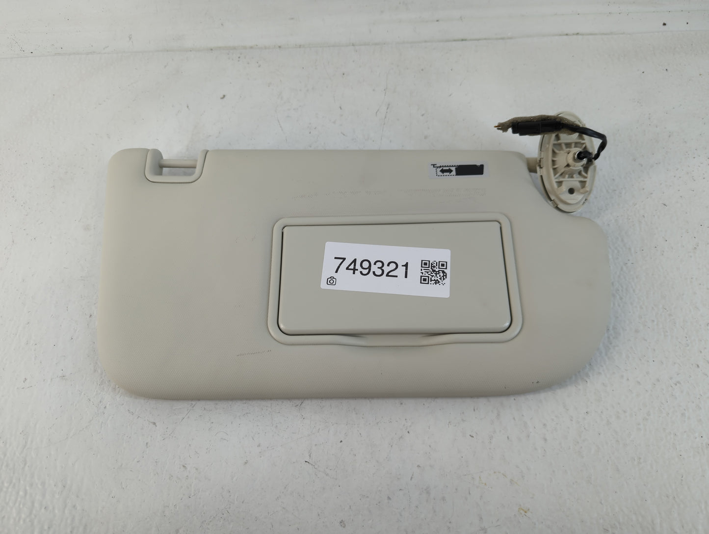 2013-2019 Ford Escape Sun Visor Shade Replacement Passenger Right Mirror Fits Fits 2013 2014 2015 2016 2017 2018 2019 OEM Us