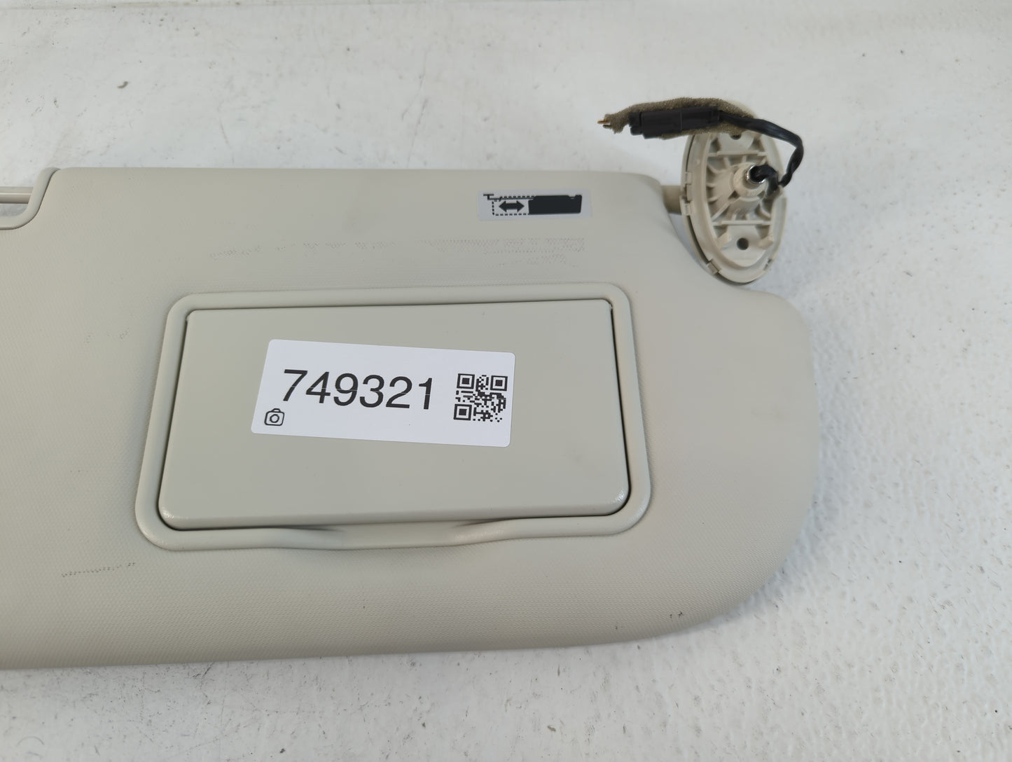 2013-2019 Ford Escape Sun Visor Shade Replacement Passenger Right Mirror Fits Fits 2013 2014 2015 2016 2017 2018 2019 OEM Us