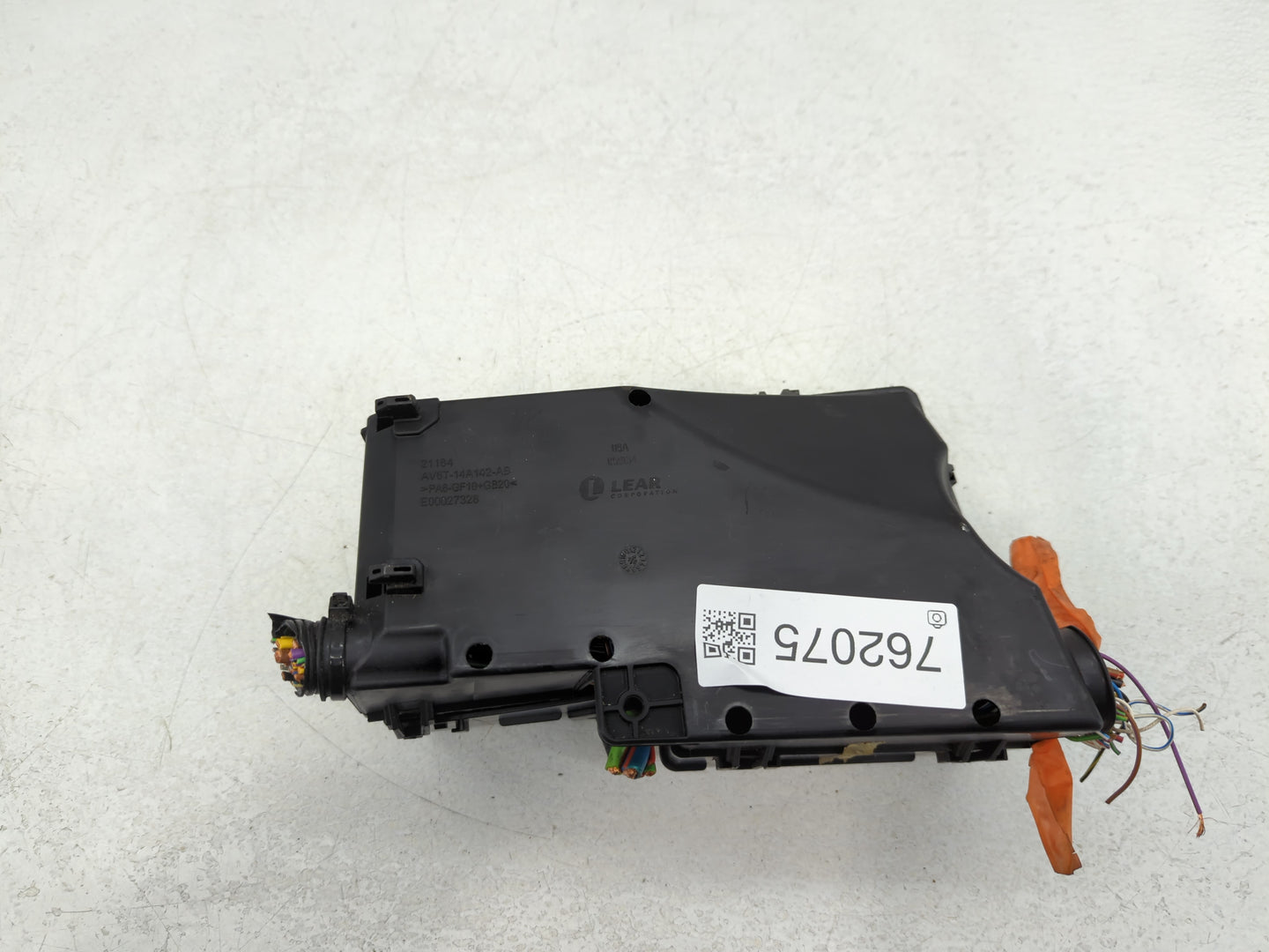 2018 Ford Escape Fusebox Fuse Box Panel Relay Module P/N:E00027328 AV6T-14A142-AB Fits OEM Used Auto Parts - Oemusedautopart