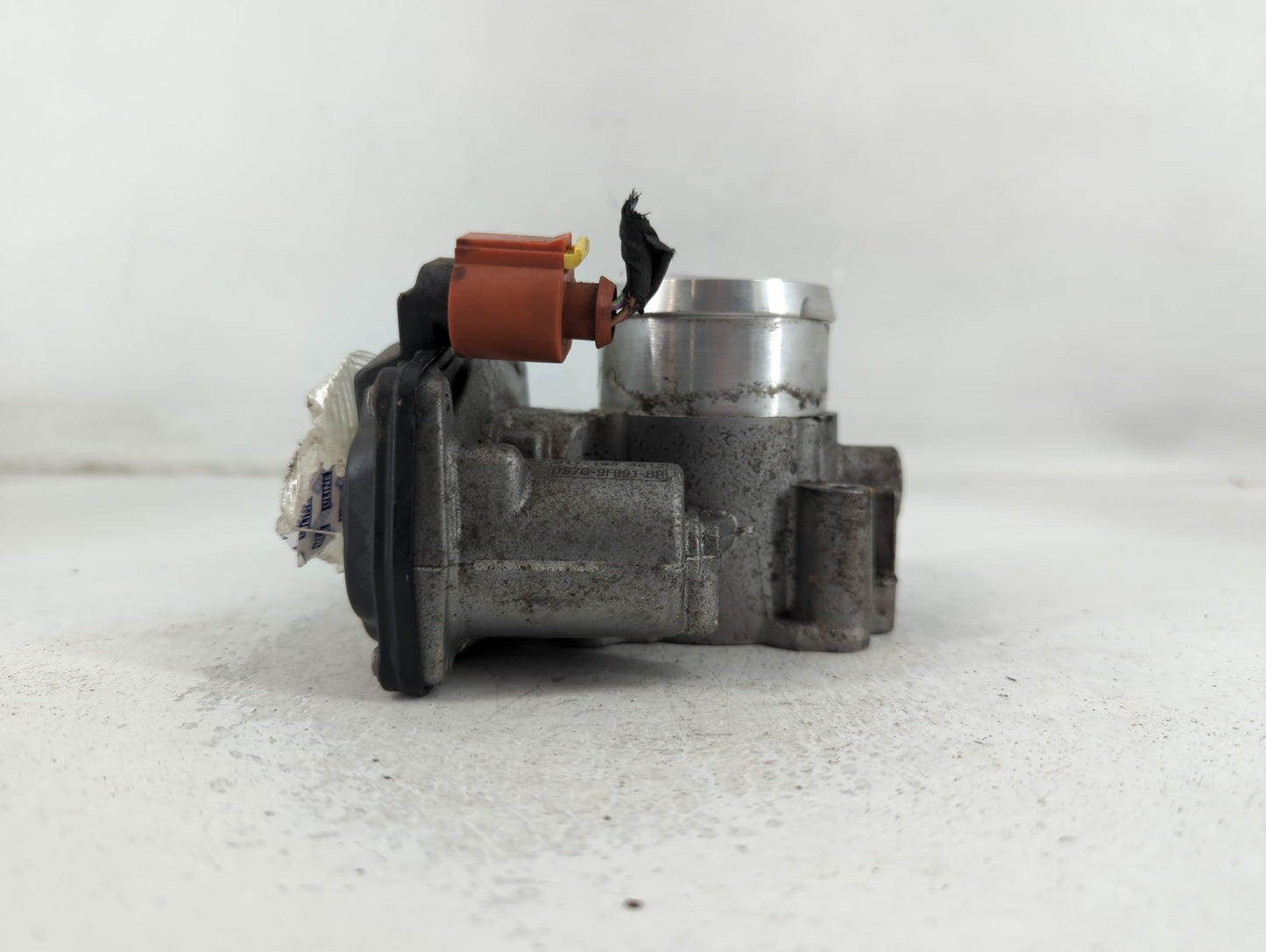 2017-2019 Ford Escape Throttle Body P/N:B17 188 4612 DS7G-9F991-BB Fits Fits 2014 2015 2016 2017 2018 2019 2020 OEM Used Aut