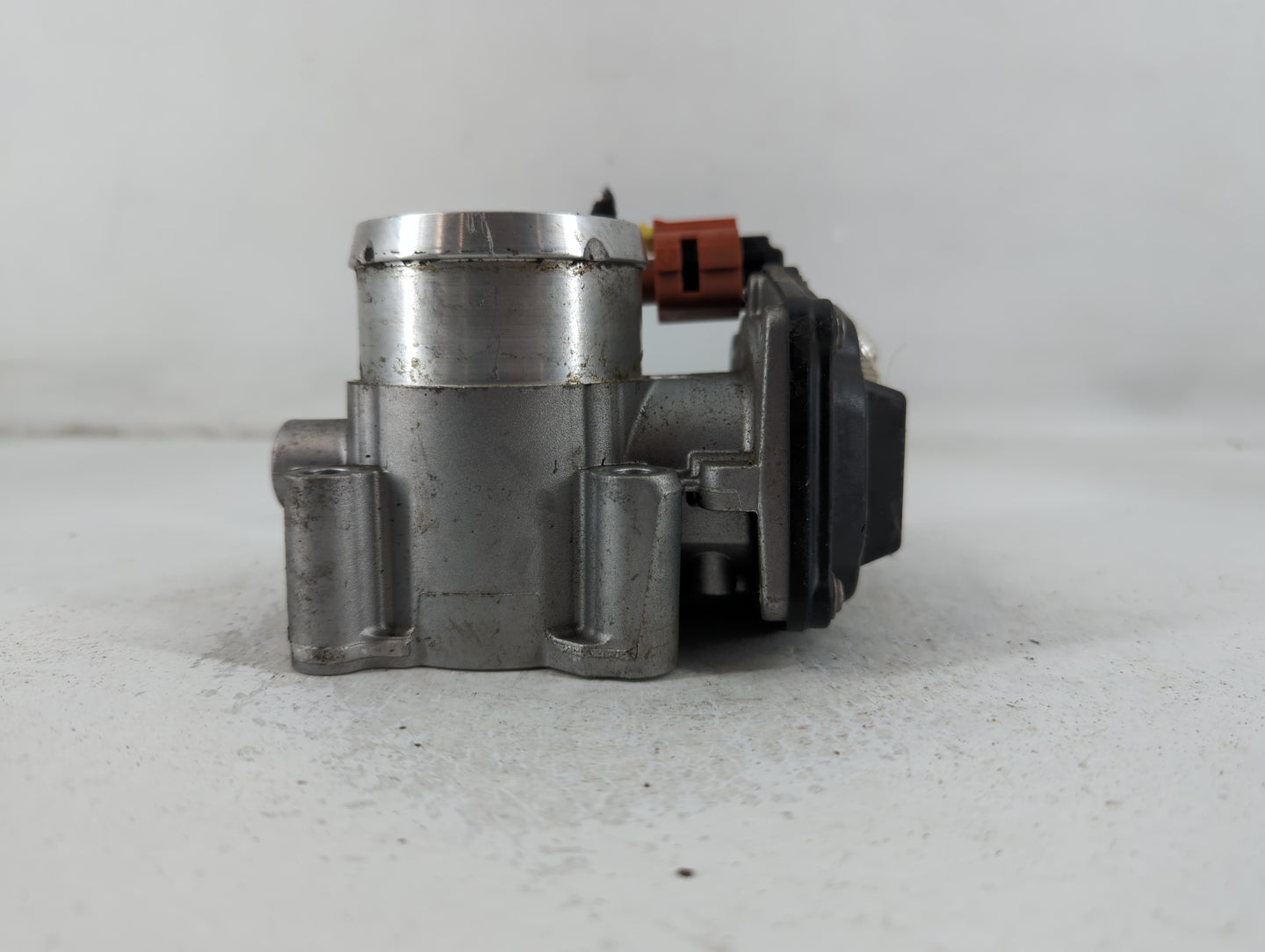 2017-2019 Ford Escape Throttle Body P/N:B17 188 4612 DS7G-9F991-BB Fits Fits 2014 2015 2016 2017 2018 2019 2020 OEM Used Aut