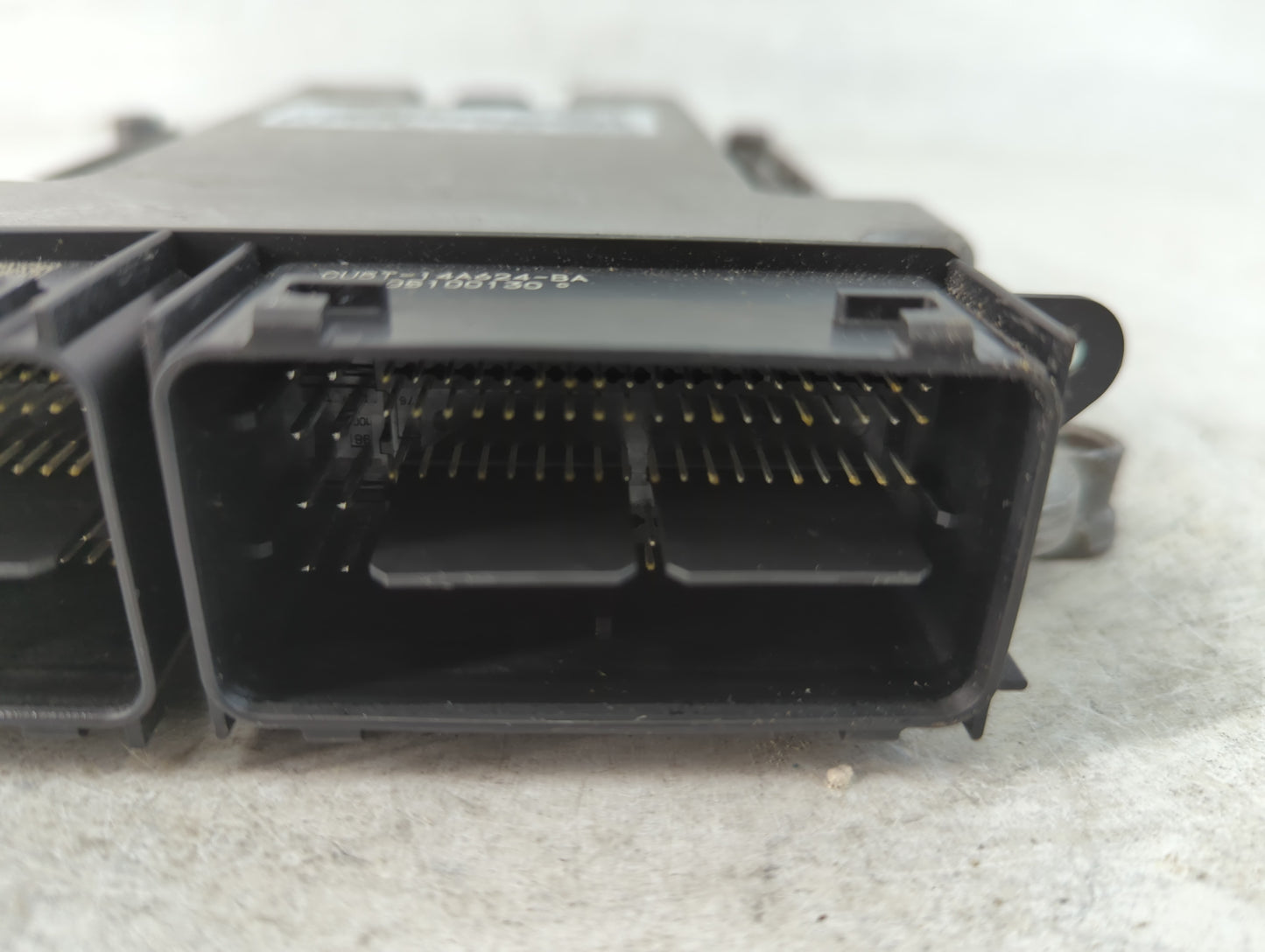 2017-2018 Ford Escape PCM Engine Control Computer ECU ECM PCU OEM P/N:HS7A-12B684-JA HJ5A-12A650-HA Fits Fits 2017 2018 OEM 