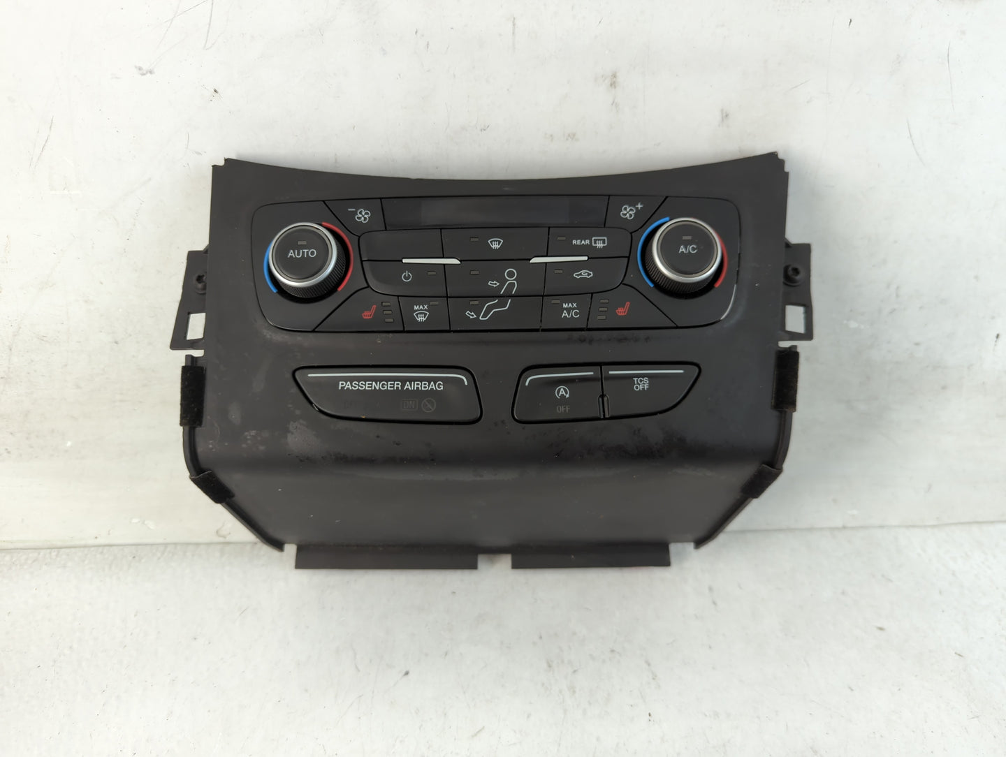 2018-2019 Ford Escape Climate Control Module Temperature AC/Heater Replacement P/N:GJ5T-18C612-CJ Fits Fits 2018 2019 OEM Us