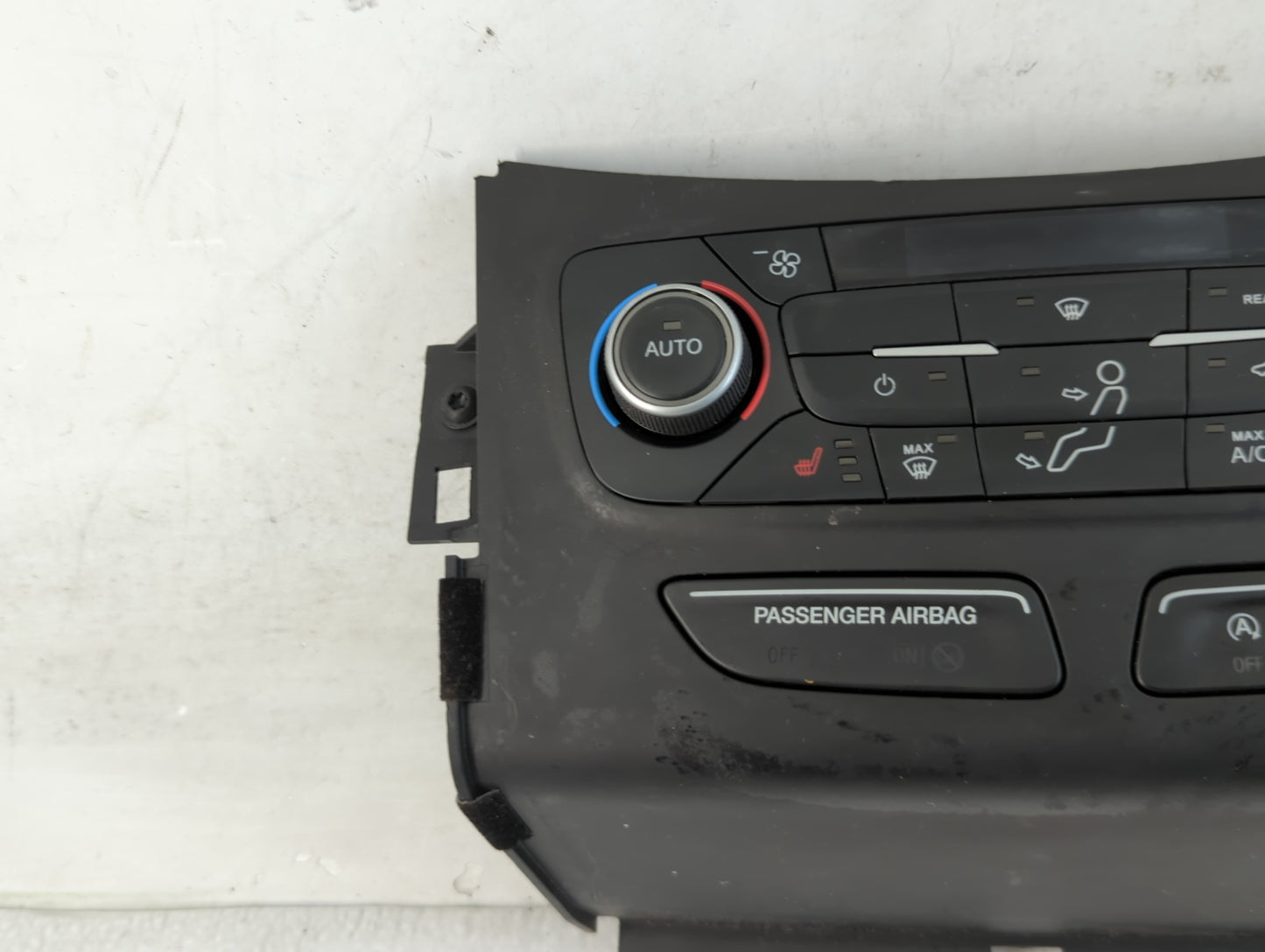 2018-2019 Ford Escape Climate Control Module Temperature AC/Heater Replacement P/N:GJ5T-18C612-CJ Fits Fits 2018 2019 OEM Us