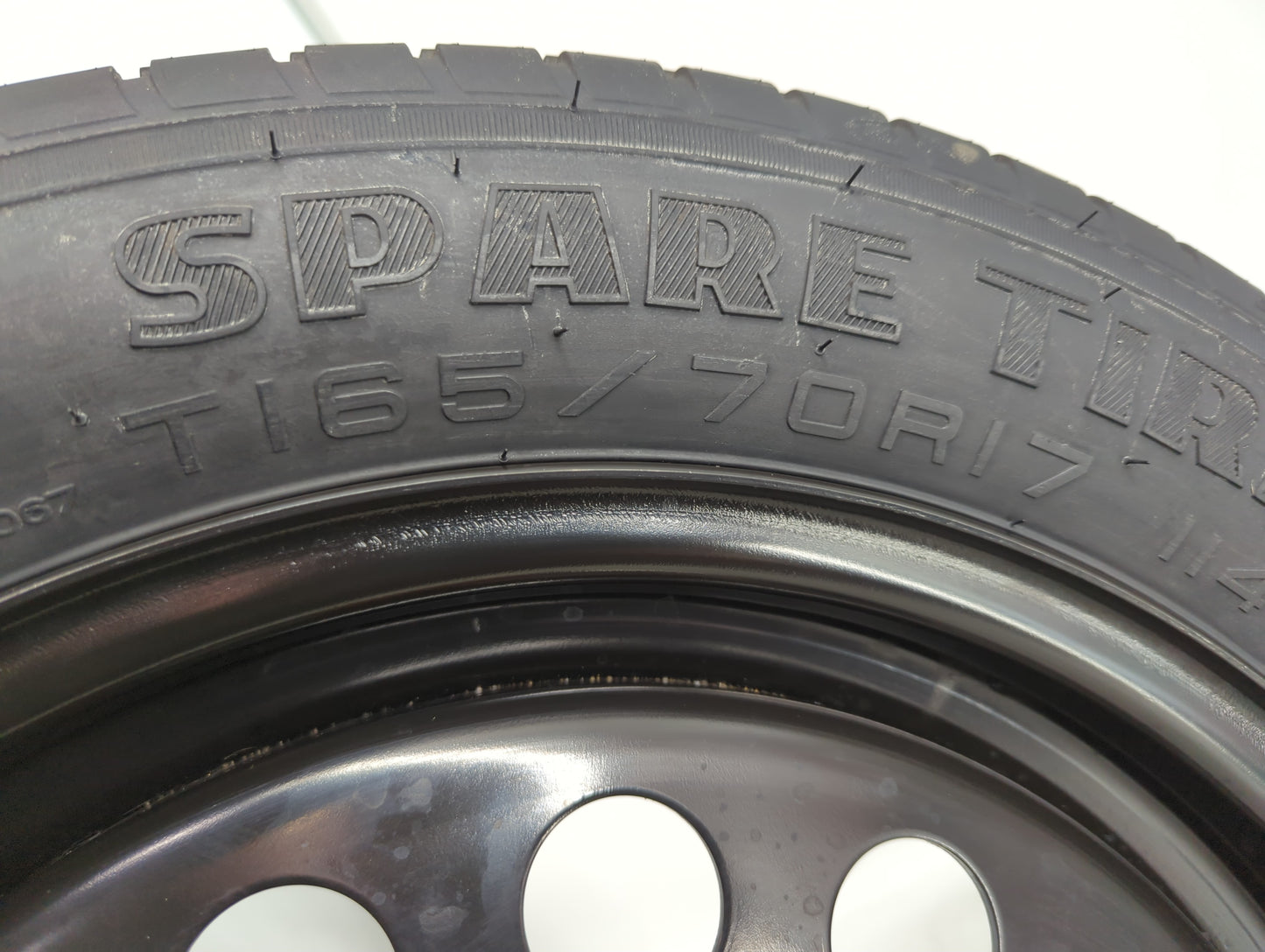 2013-2019 Ford Escape Spare Donut Tire Wheel Rim Oem - Oemusedautoparts1.com