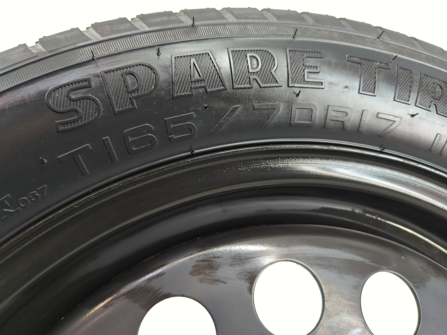 2013-2019 Ford Escape Spare Donut Tire Wheel Rim Oem - Oemusedautoparts1.com