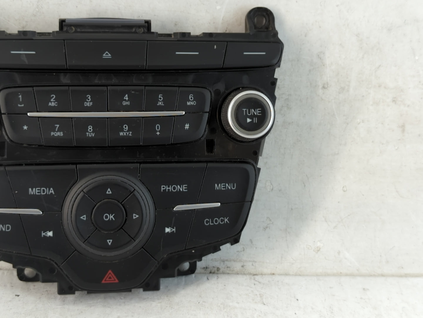 2017-2019 Ford Escape Radio AM FM Cd Player Receiver Replacement P/N:F1ET18K811LD Fits Fits 2015 2016 2017 2018 2019 OEM Use