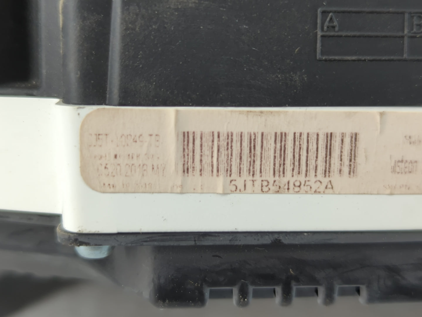 2018 Ford Escape Instrument Cluster Speedometer Gauges P/N:5JTB54852A Fits OEM Used Auto Parts - Oemusedautoparts1.com