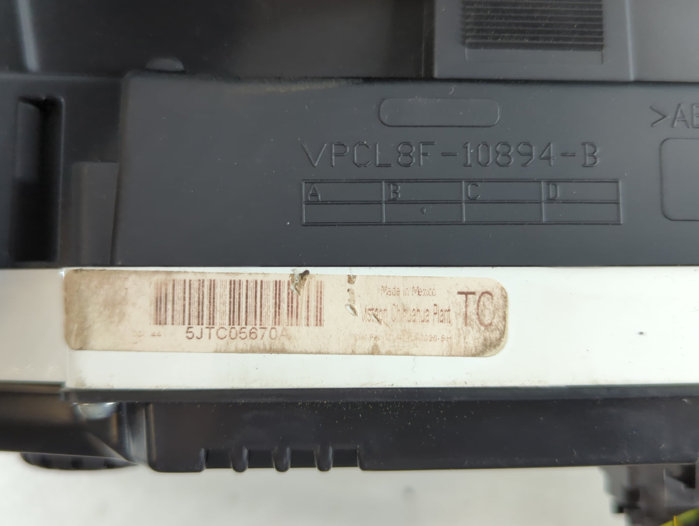 2018 Ford Escape Instrument Cluster Speedometer Gauges P/N:5JTC05670A Fits OEM Used Auto Parts - Oemusedautoparts1.com