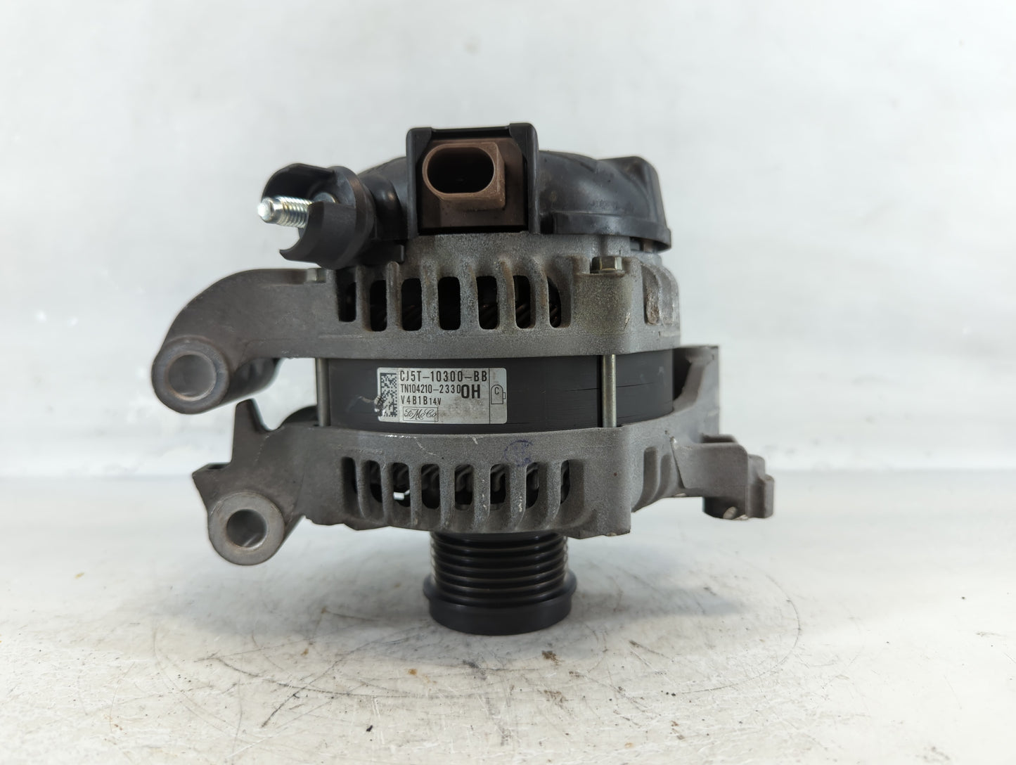 2013-2019 Ford Escape Alternator Replacement Generator Charging Assembly Engine OEM P/N:TN104210-2330 CJ5T-10300-BB Fits OEM