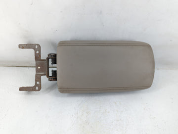 2018-2019 Ford Escape Center Console Armrest Cover Lid P/N:CJ548045D86 Fits Fits 2018 2019 OEM Used Auto Parts - Oemusedauto