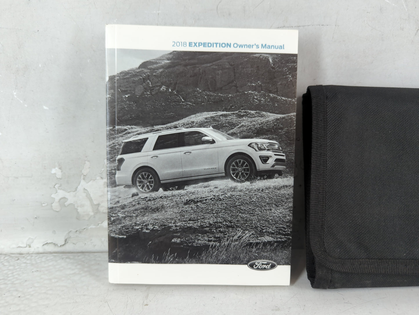 2018 Ford Expedition Owners Manual Book Guide P/N:JL1J 19A321 AC OEM Used Auto Parts - Oemusedautoparts1.com
