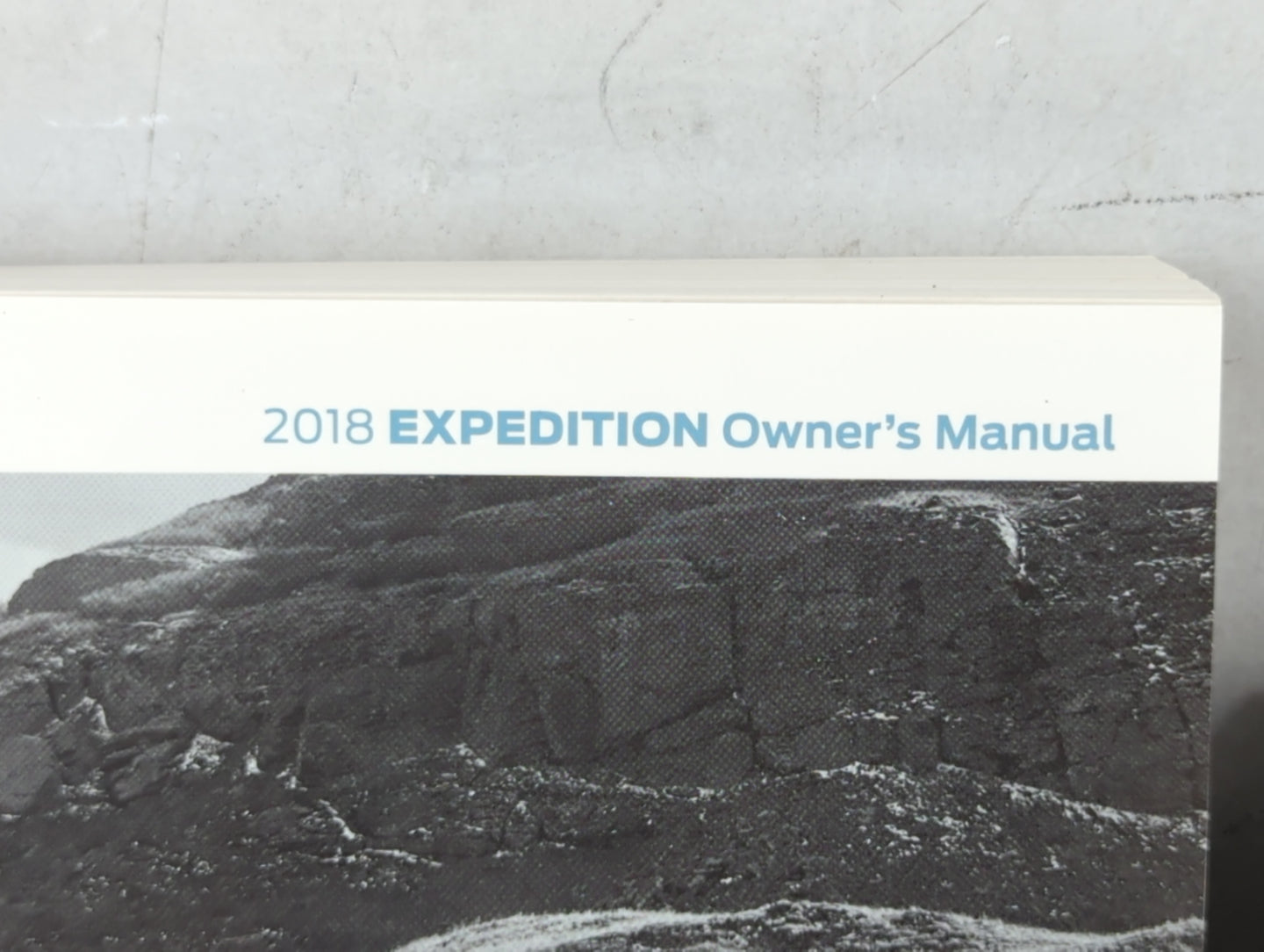 2018 Ford Expedition Owners Manual Book Guide P/N:JL1J 19A321 AC OEM Used Auto Parts - Oemusedautoparts1.com
