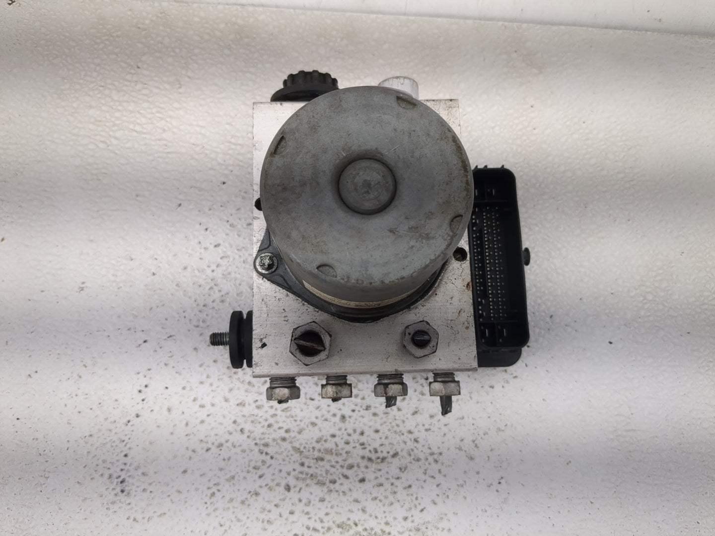 2018-2021 Ford Expedition ABS Pump Control Module Replacement P/N:JL14-2B373-AF Fits Fits 2018 2019 2020 2021 OEM Used Auto 