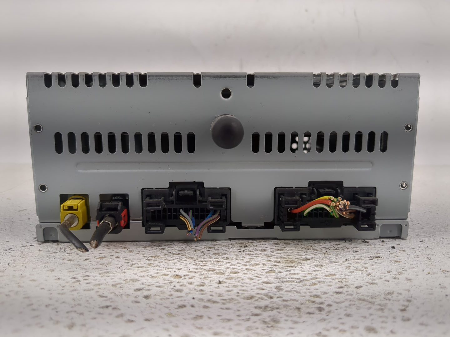 2018 Ford Expedition Radio AM FM Cd Player Receiver Replacement P/N:JL1T-19C107-BD Fits OEM Used Auto Parts - Oemusedautopar