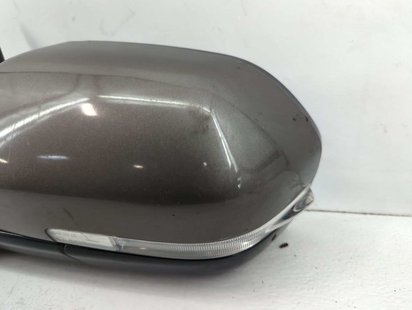 2018 Ford Expedition Driver Side View Mirror - Left Door Mirror OEM Used - Oemusedautoparts1.com