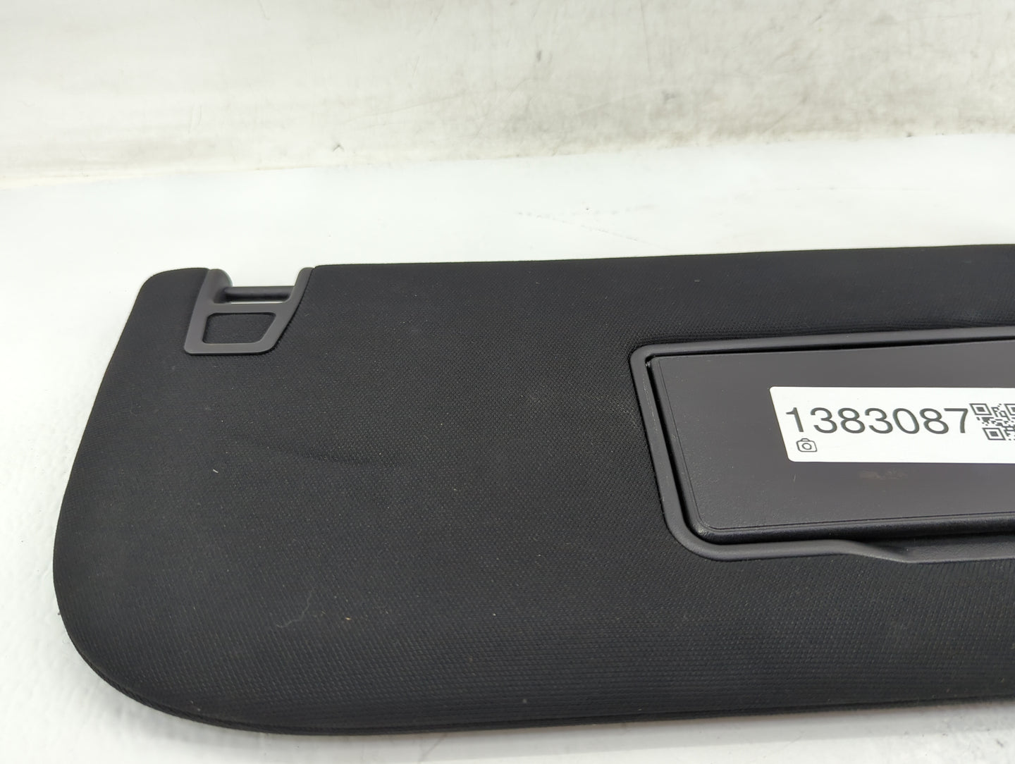 2018-2021 Ford Expedition Sun Visor Shade Replacement Passenger Right Mirror Fits Fits 2018 2019 2020 2021 OEM Used Auto Par