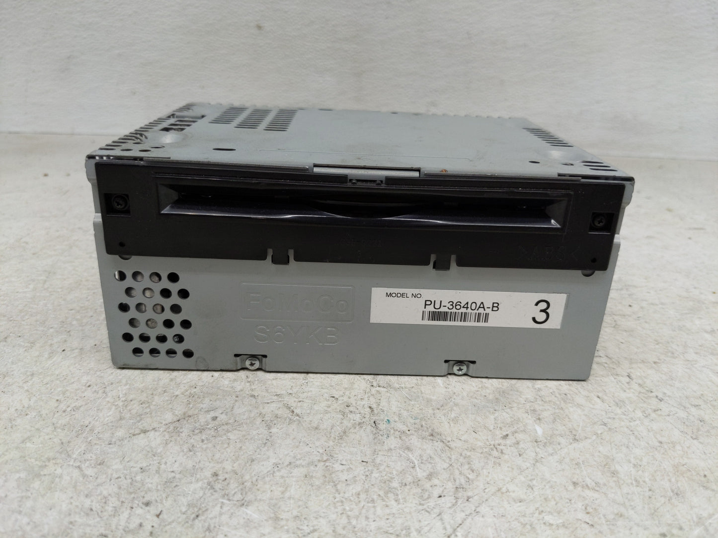 2018-2021 Ford Expedition Radio AM FM Cd Player Receiver Replacement P/N:JL1T-19C107-BD Fits Fits 2018 2019 2020 2021 OEM Us