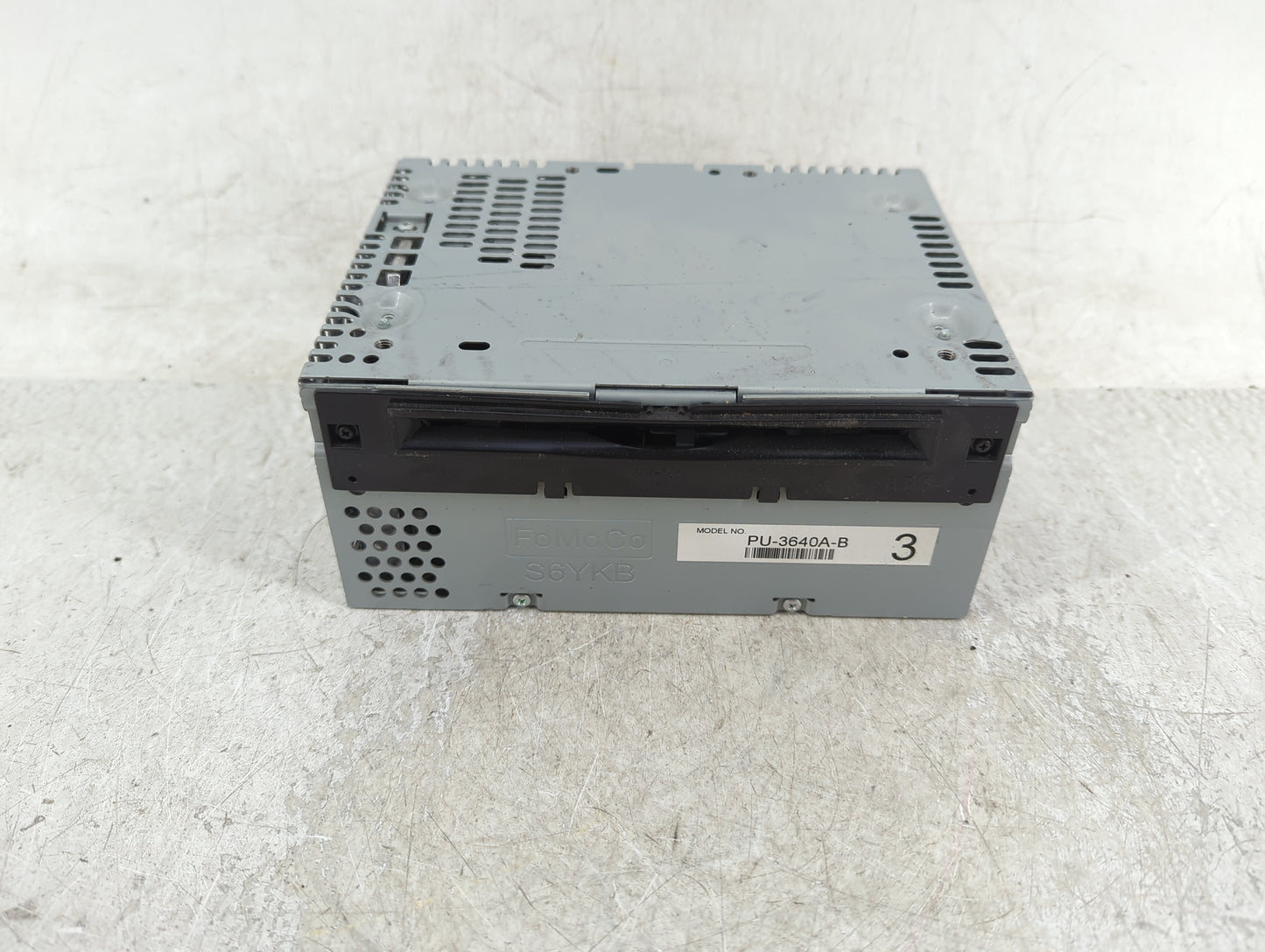 2018-2021 Ford Expedition Radio AM FM Cd Player Receiver Replacement P/N:JL1T-19C107-BD Fits Fits 2018 2019 2020 2021 OEM Us