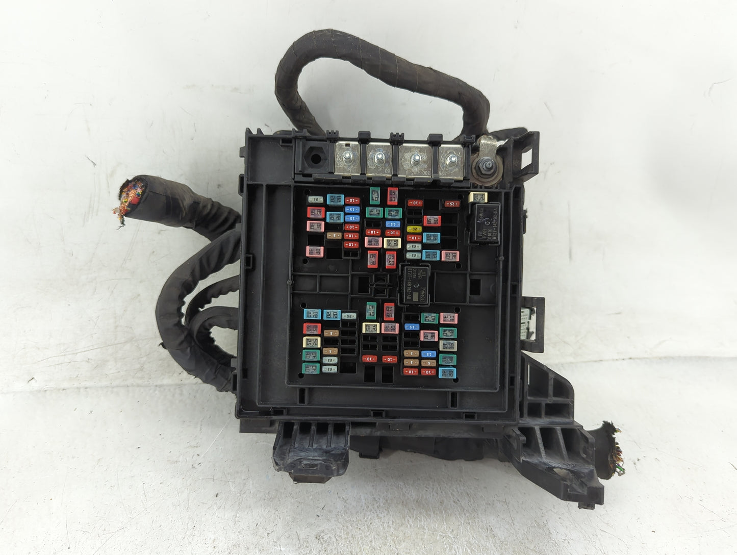 2018-2019 Ford Expedition Fusebox Fuse Box Panel Relay Module P/N:JU5T-14A003-EA Fits Fits 2018 2019 OEM Used Auto Parts - O