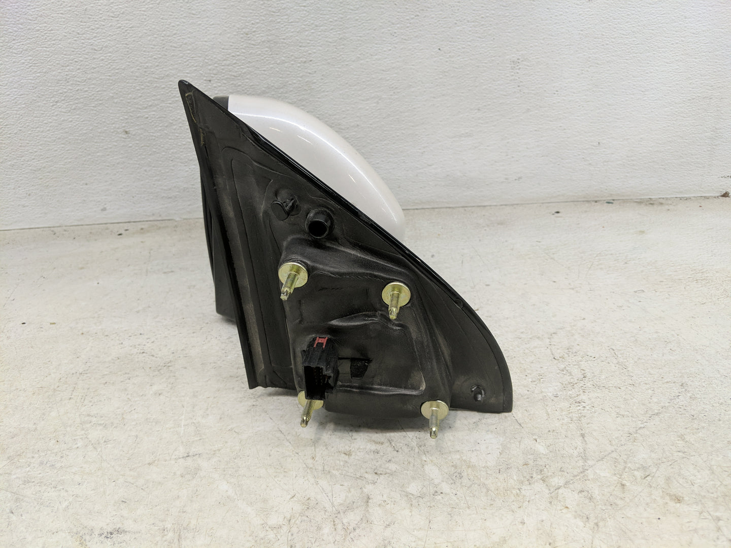 2018 Ford Expedition Driver Side View Mirror - Left Door Mirror OEM Used - Oemusedautoparts1.com