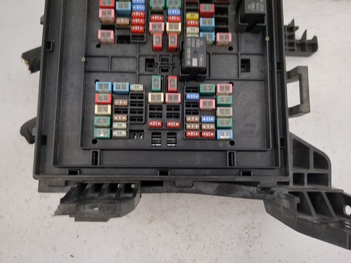 2018-2019 Ford Expedition Fusebox Fuse Box Panel Relay Module P/N:JU5T-14A003-EA 8127-14B192-AB Fits Fits 2018 2019 OEM Used