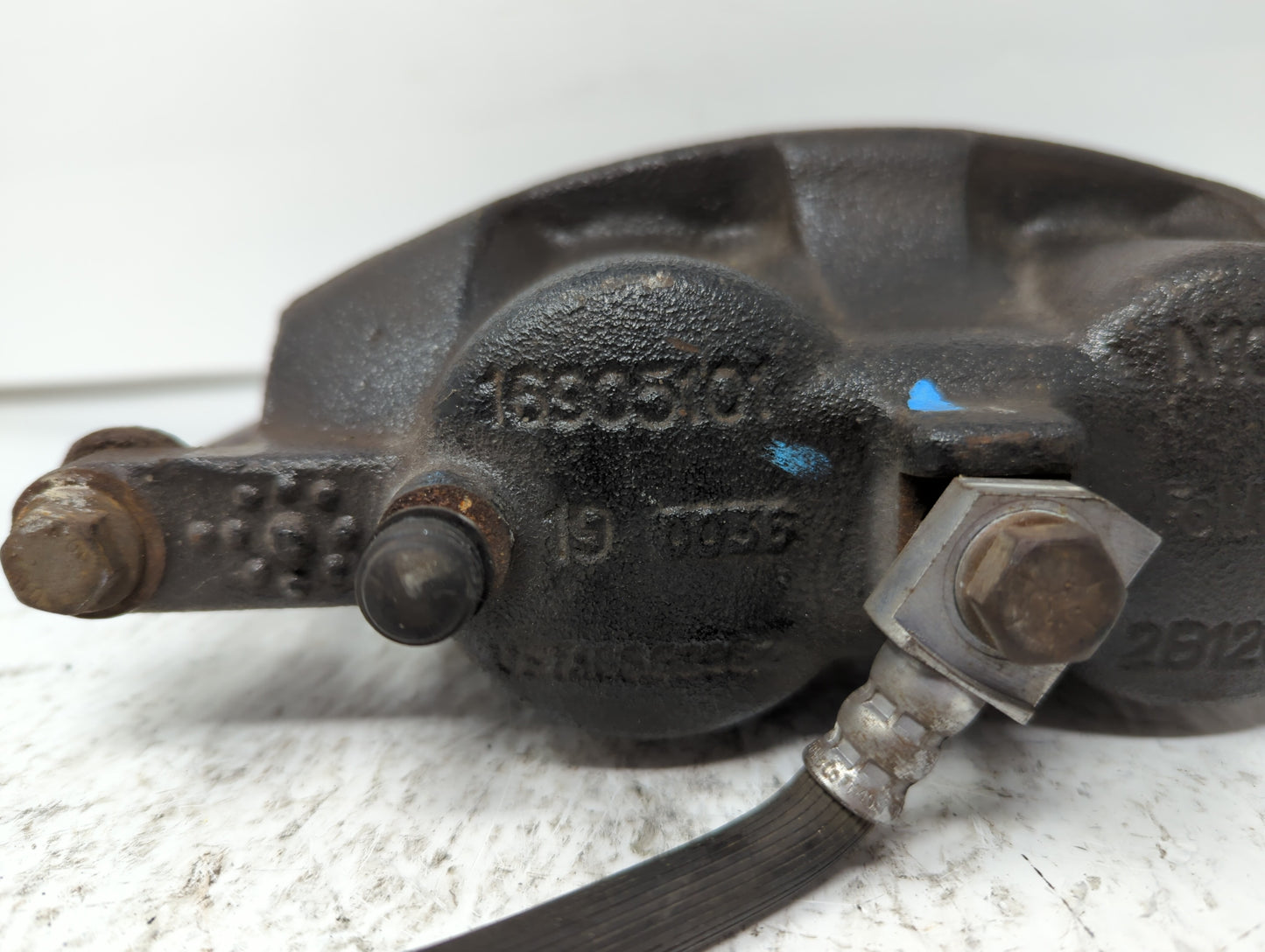 2018-2019 Ford Expedition Front Passenger Right Brake Caliper - Oemusedautoparts1.com