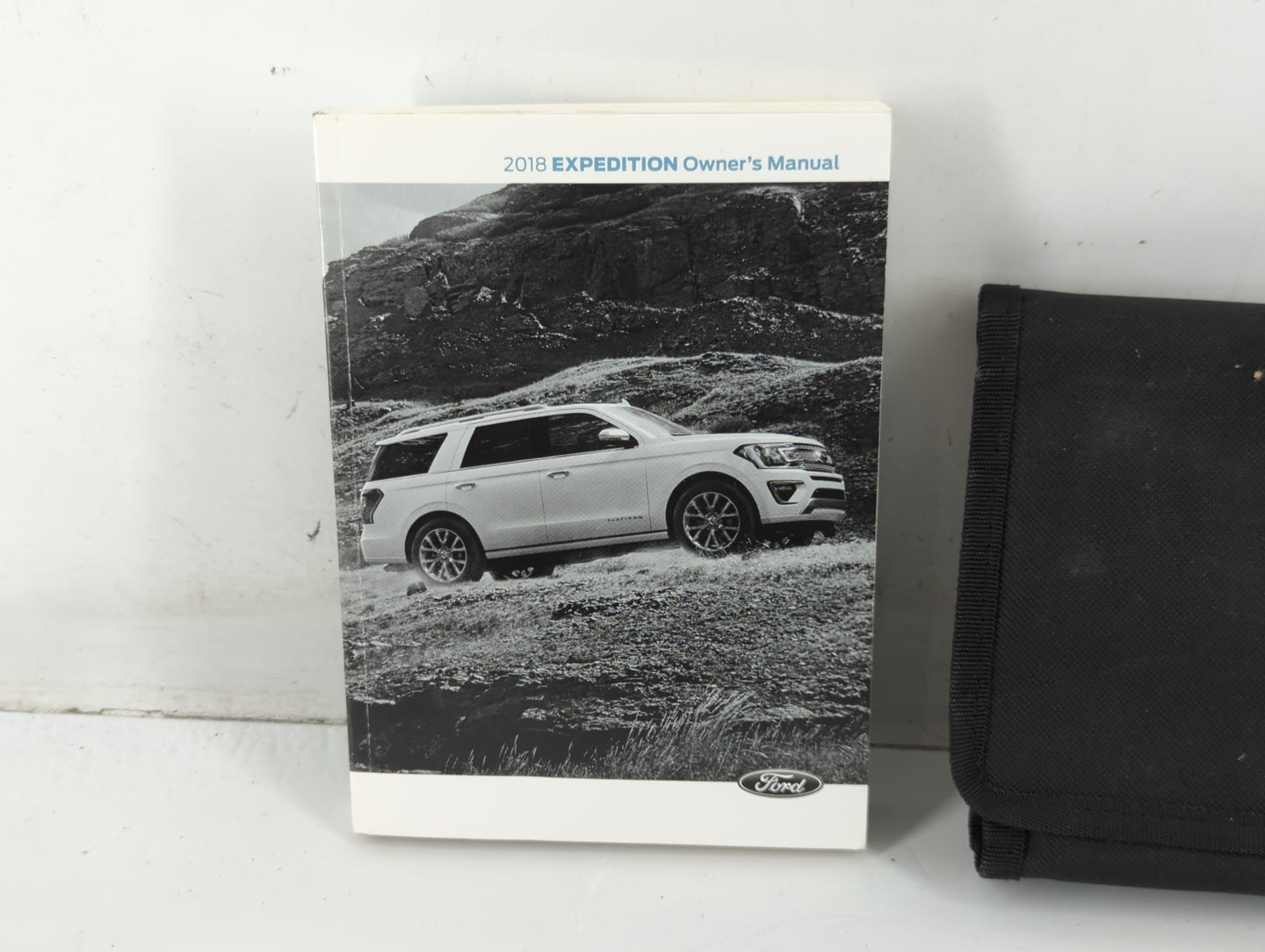 2018 Ford Expedition Owners Manual Book Guide P/N:JL1J 19A321 AA OEM Used Auto Parts - Oemusedautoparts1.com