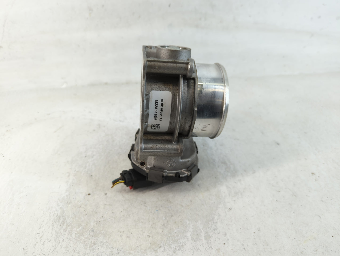 2018-2022 Ford Expedition Throttle Body P/N:HL3E 9F991 AA Fits Fits 2017 2018 2019 2020 2021 2022 OEM Used Auto Parts - Oemu