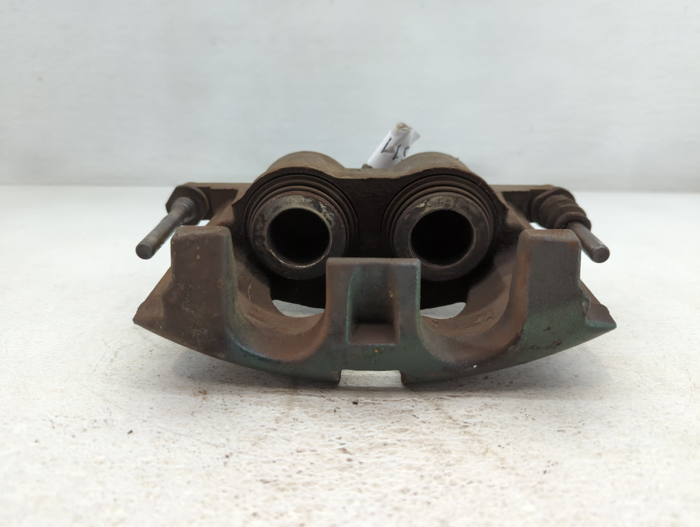 2018-2021 Ford Expedition Front Driver Left Brake Caliper - Oemusedautoparts1.com