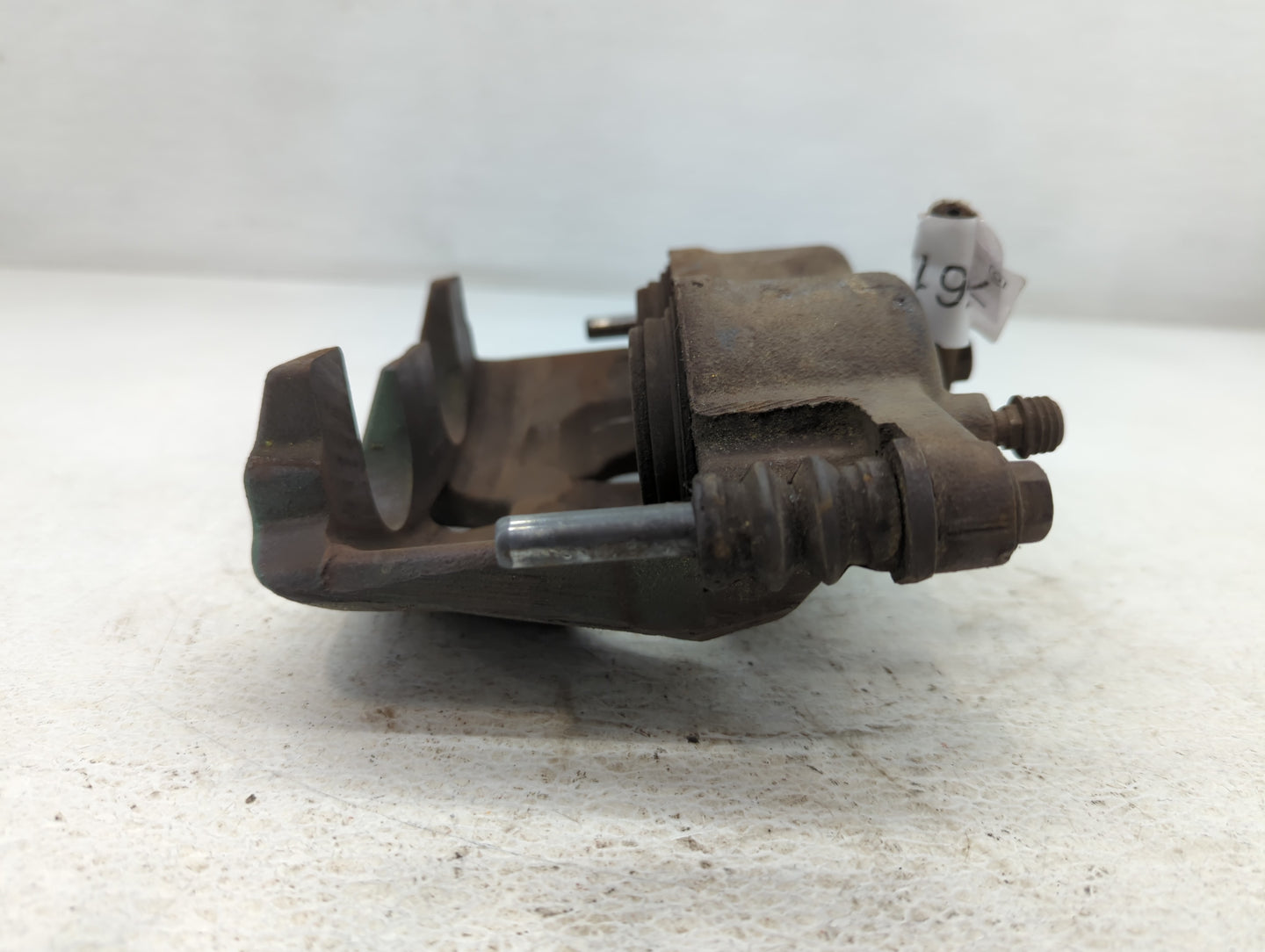 2018-2021 Ford Expedition Front Driver Left Brake Caliper - Oemusedautoparts1.com