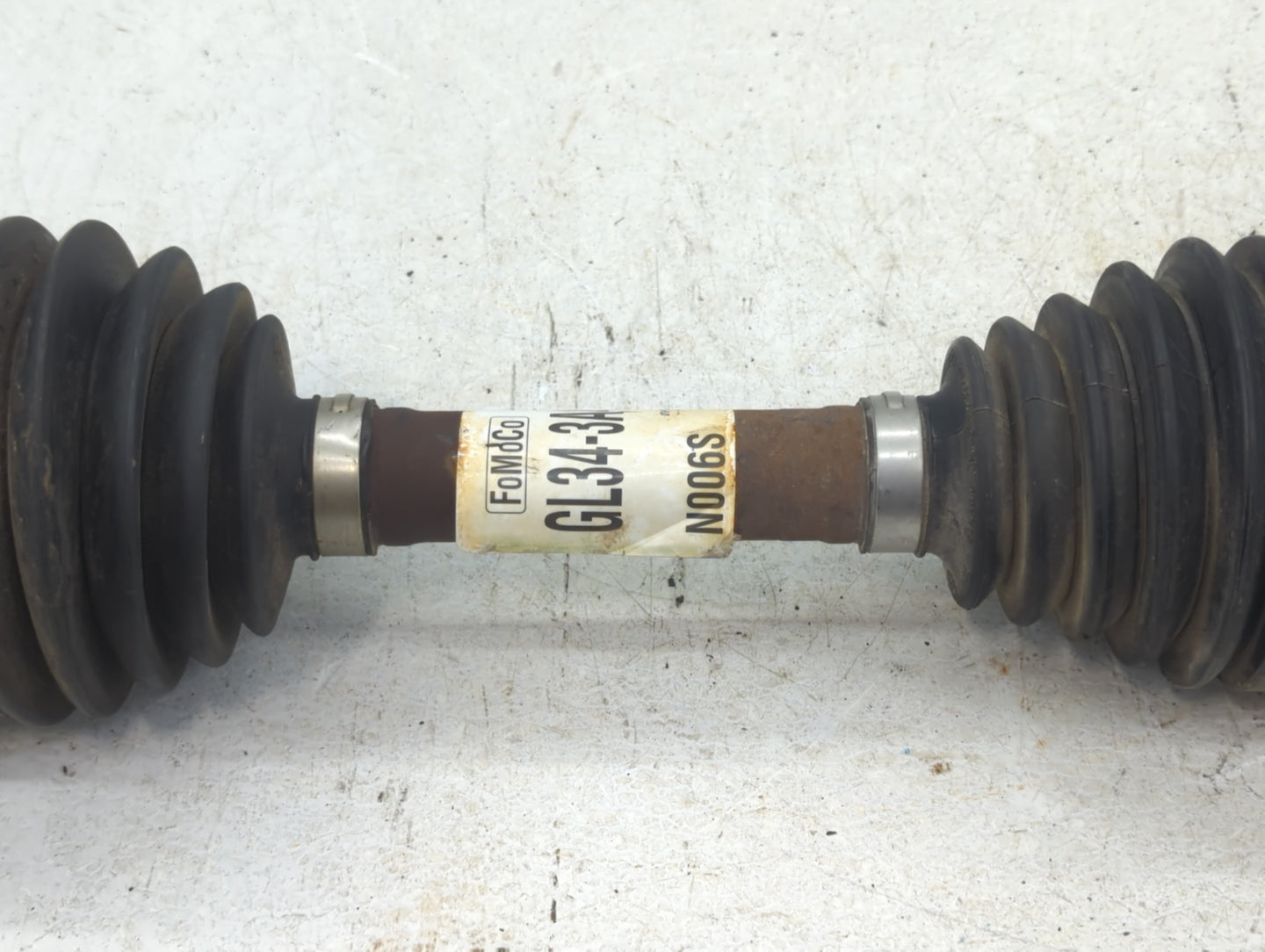 Ford Expedition Axle Shaft Front Passenger Cv C/v - Oemusedautoparts1.com