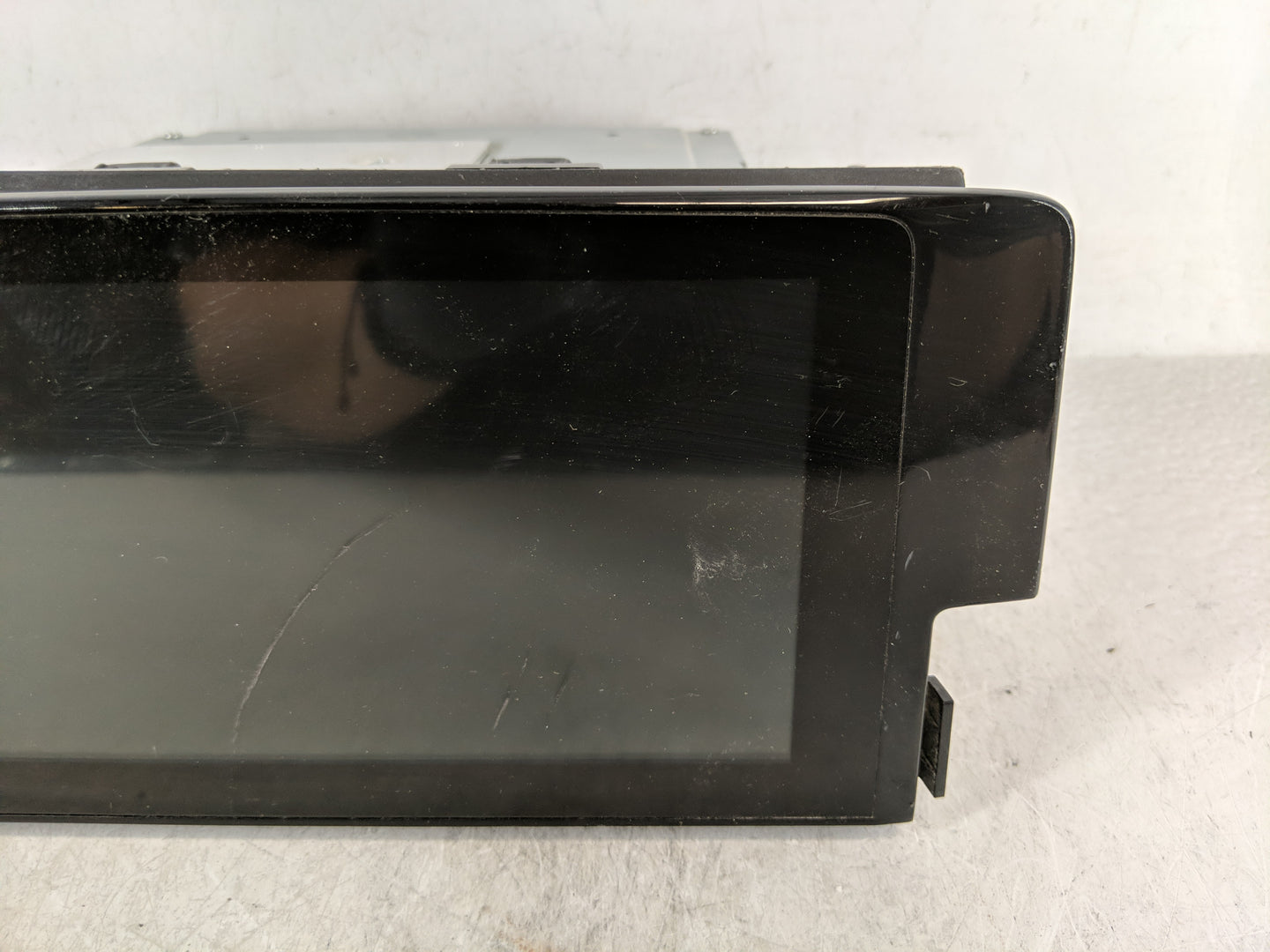2016-2018 Ford Explorer Radio AM FM Cd Player Receiver Replacement P/N:39101-TEG-A12-M1 Fits Fits 2016 2017 2018 OEM Used Au