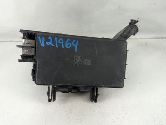 compare product 2018 Ford Explorer Fusebox Fuse Box Panel Relay Module P/N:FU5T-14A003-DC Fits OEM Used Auto Parts