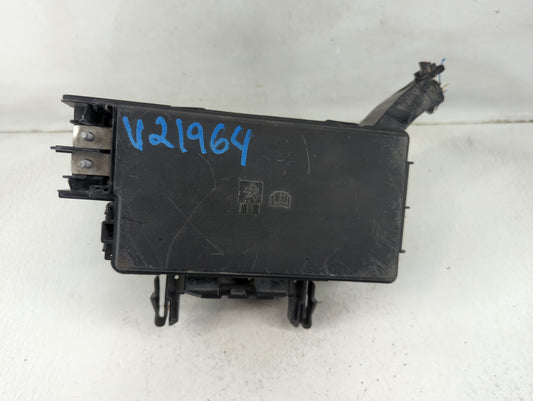 2018 Ford Explorer Fusebox Fuse Box Panel Relay Module P/N:FU5T-14A003-DC Fits OEM Used Auto Parts - Oemusedautoparts1.com