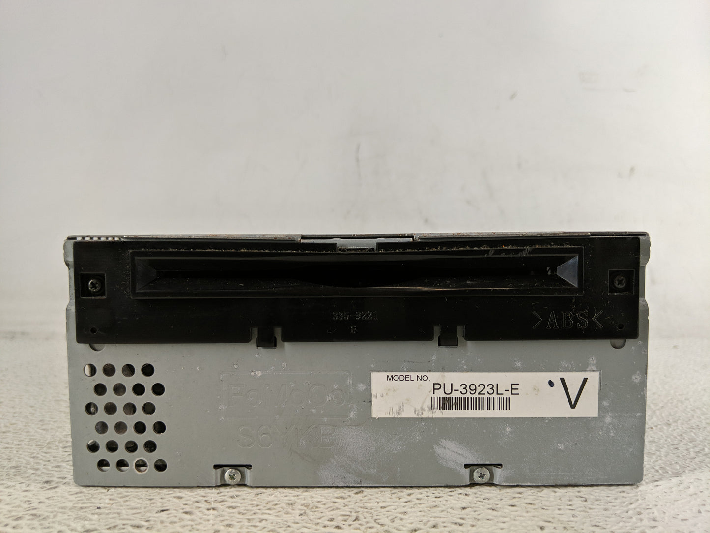2016-2018 Ford Explorer Radio AM FM Cd Player Receiver Replacement P/N:JB5T-19C107-CB Fits Fits 2016 2017 2018 OEM Used Auto